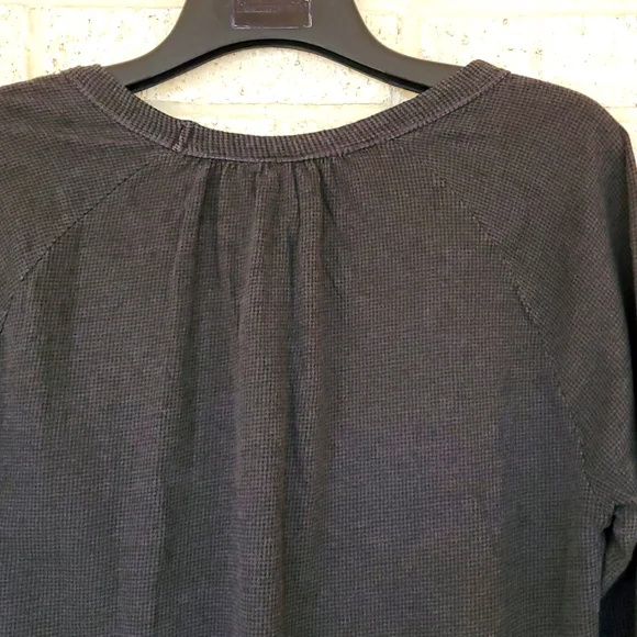 XCVI 3/4 Sleeve Crew Neck Top in Charcoal, Size Large, NWT - Picture 3 of 11
